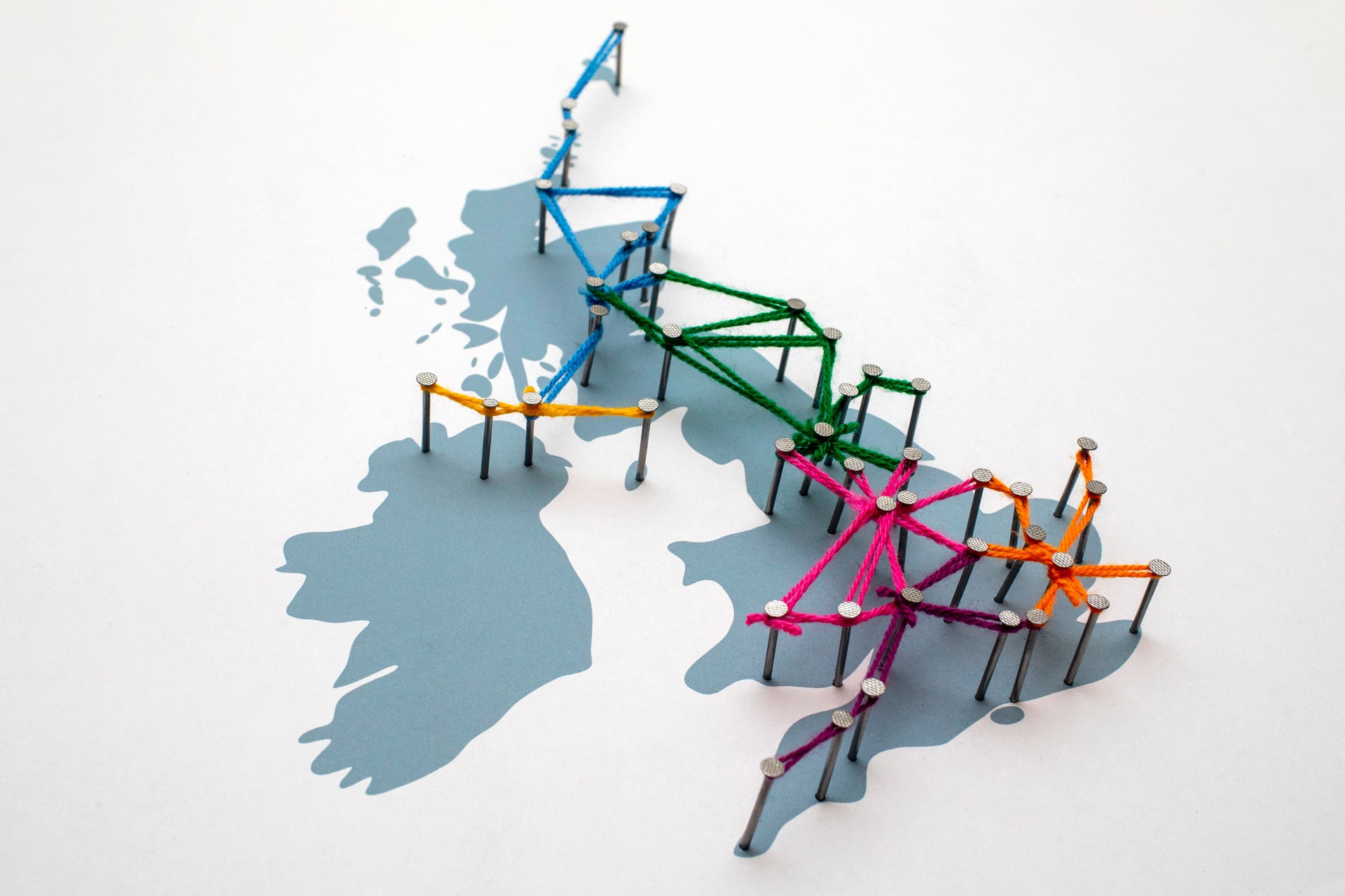 Map of UK cities and towns connected with each other in a network